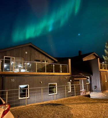 Tromsdalen Apartment | Tromsø Arctic Villa with free parking