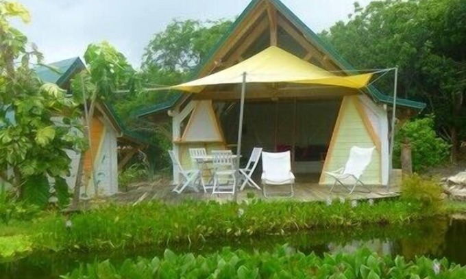 Le Moule House | TROPICAL BUNGALOW for Zen holidays .