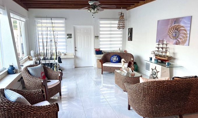 Tavernier House | Tropical Paradise Retreat on Tavernier, FL - Your Dream Getaway!