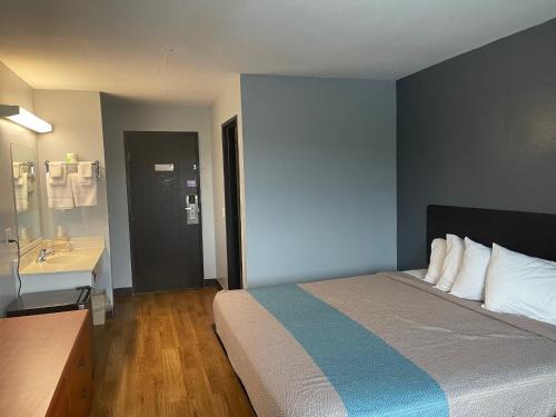 Troy Hotel | TROYINN&SUITES