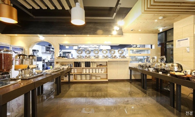 Busanjin Hotel | TRT Hotel