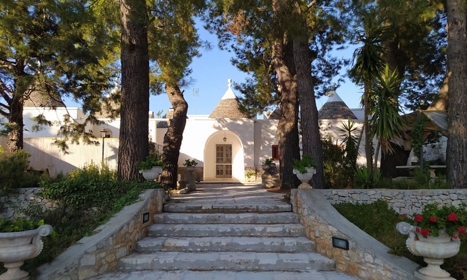 Locorotondo Villa | Trulli with pool