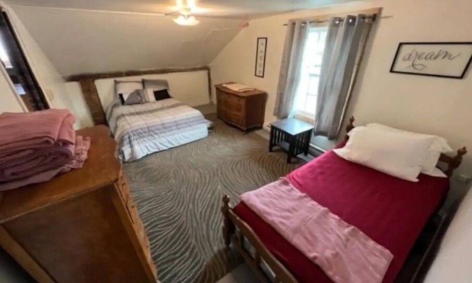 Turin House | Tug hill house. 1 mile from snow ridge!