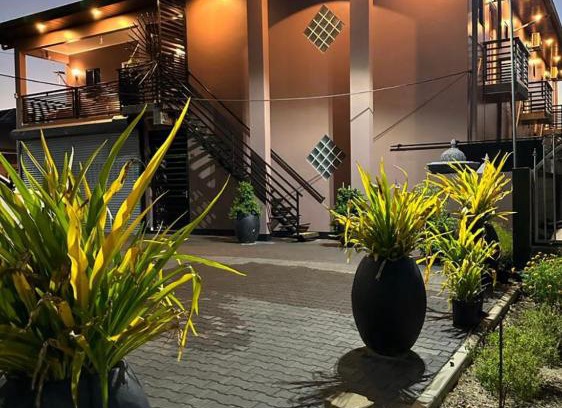 Paramaribo Apartment | Tulip-Rosé Appartementen