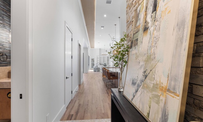 Tulsa House | Tulsa, OK Luxury Home in Brookside