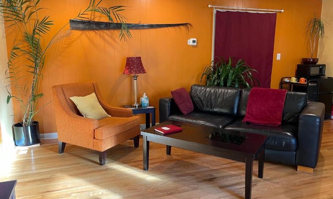 Turnagain House | Turnagain Guest House