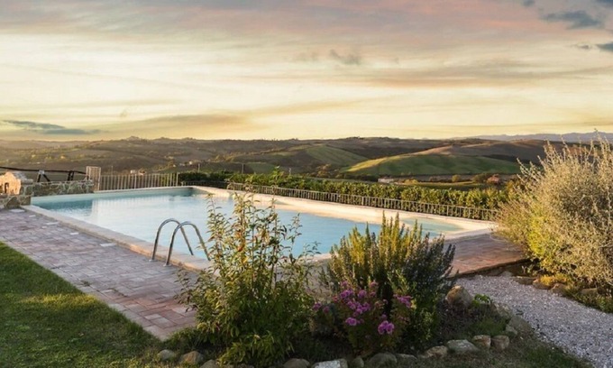 Bollano Villa | Tuscan dream home in the Val d'Orcia valley