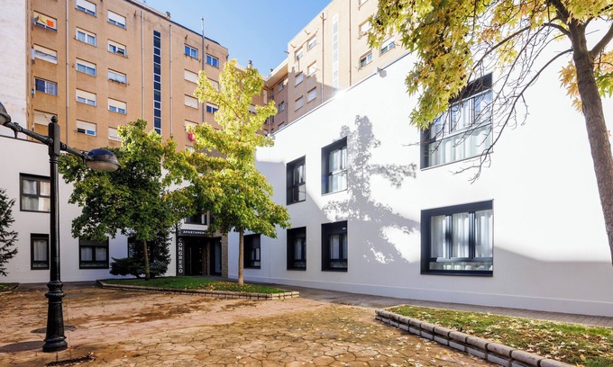 Logrono Historic Centre Apartment | TWIN CONGRESS APARTMENT WITH PARKING INCLUDED