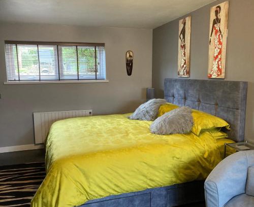 Falmouth Apartment | Twin Gates Annexe