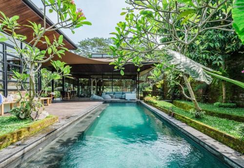 Mas Villa | Twin House Villa by Betterplace