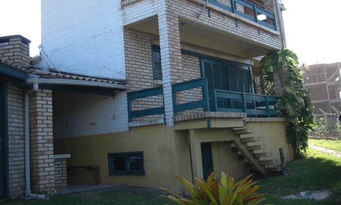 Santinho House | Two bedroom duplex house on the edge of Santinho beach