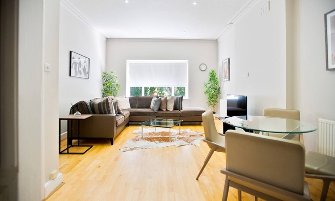 Primrose Hill Apartment | Two Bed on Primrose Hill