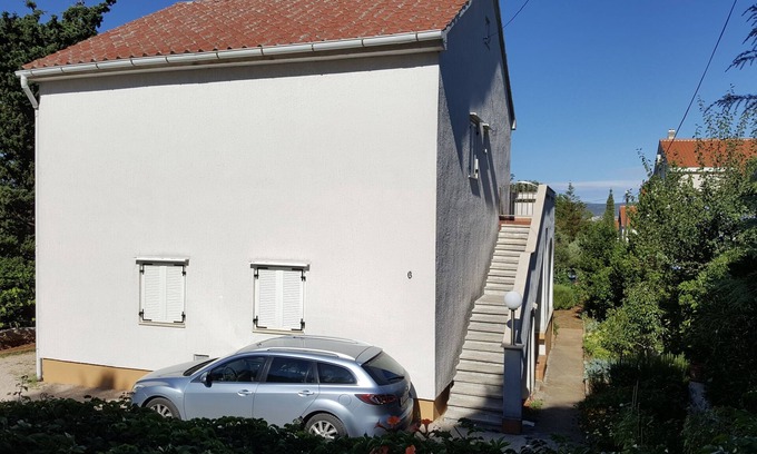 Punat Apartment | Two bedroom apartment with terrace Punat, Krk (A-14111-a)
