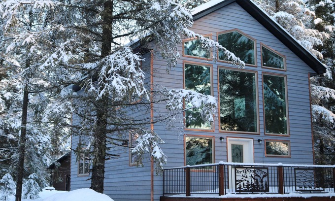 Seward Cabin | Two bedroom Chalet at the Spruce Lodge