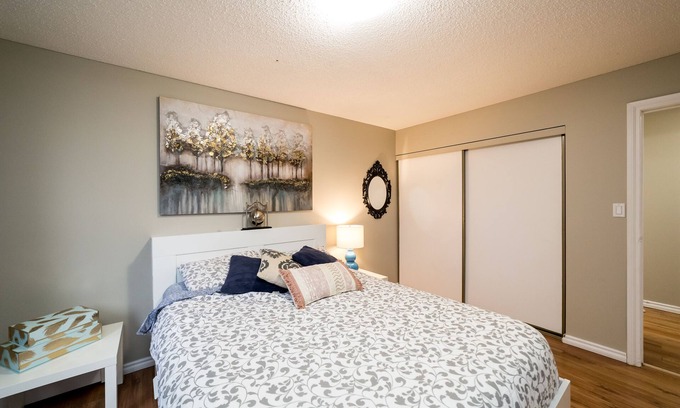 Jasper Place Condo | Two Bedroom Condo South Central Edmonton
