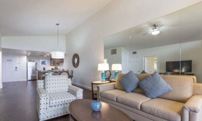 Carlsbad Resort | TWO BEDROOM CONDO SUITE @ GRAND PACIFIC PALISADES RESORT