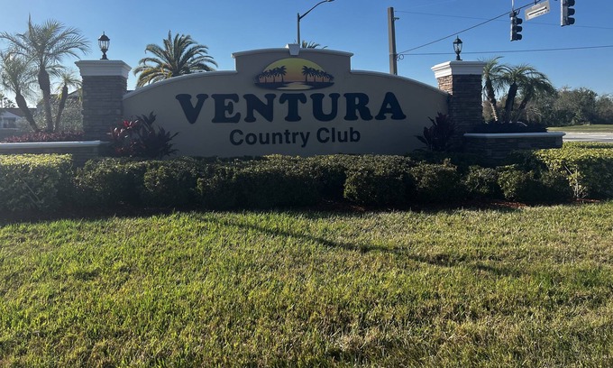 Ventura Condo | Two Bedroom Golf community condo.