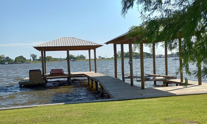 Jarreau House | Two bedroom one bath house on the beautiful FALSE RIVER. Pet friendly.
