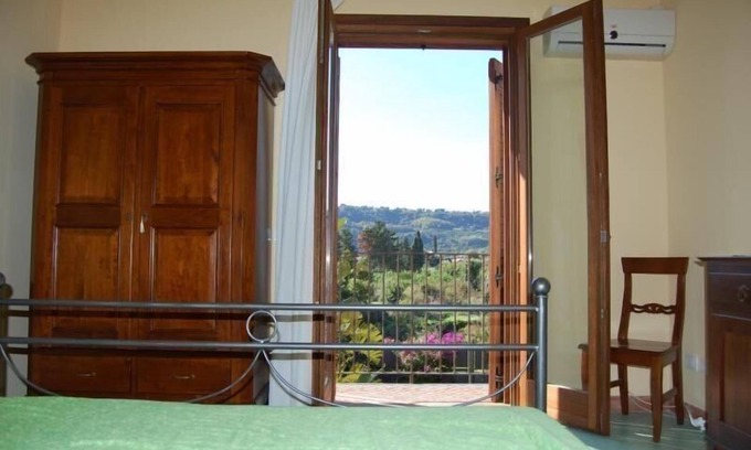 Santa Tecla Apartment | Two-room apartment