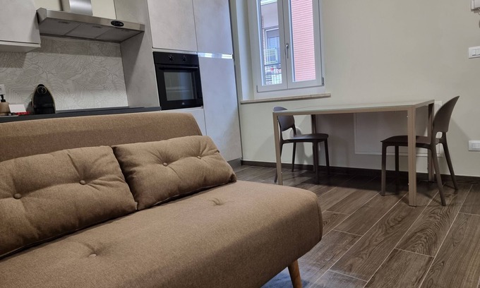 Pavia Apartment | TWO-ROOM APARTMENT with kitchen-PAVIA-near the center