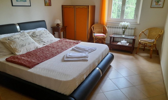Giomici Other | Two rooms apartment with swimming pool in umbrian countryside