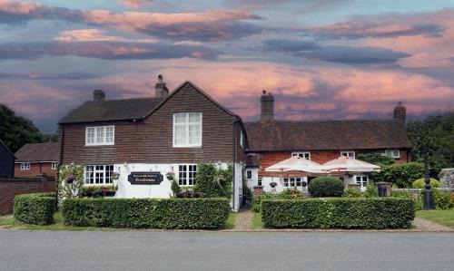 Hastings Hotel | Two Sawyers