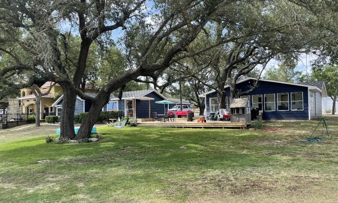 Brownwood House | Two water front houses perfect for the whole family. Private boat ramp!