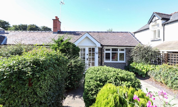 Dyserth Cottage | Ty Cerrig