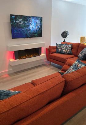 Abercwmboi House | Ty Gwyn
