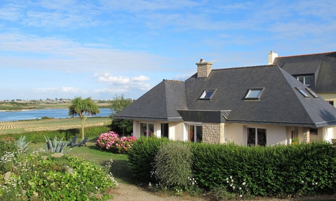 Sibiril House | Ty Nevez by Interhome