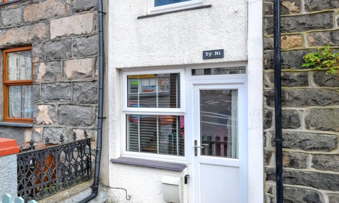 Nefyn House | Ty Ni in the beautiful Nefyn