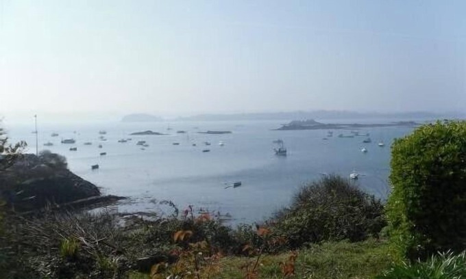Ploubazlanec House | Typical Icelandese fisherman's house