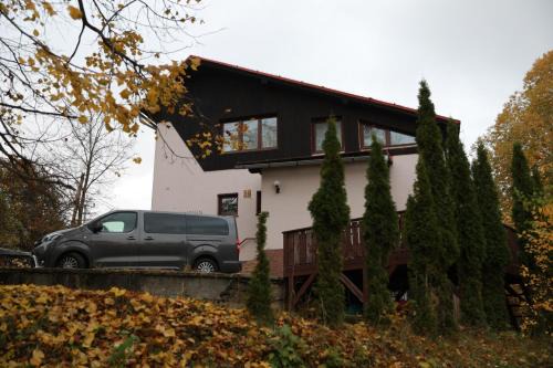 Jestrabi v Krkonosich Ski Chalet | U Fary