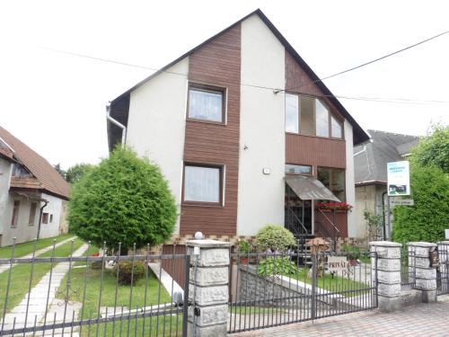 Besenova Apartment | Ubytovanie v súkromí 85 suterén