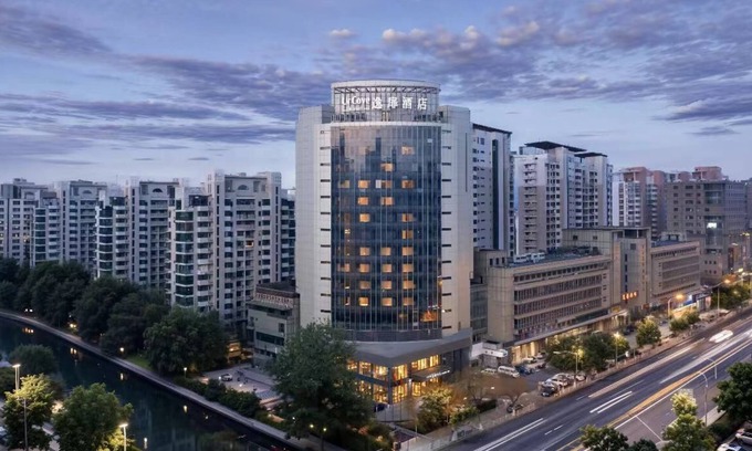 Nankai Hotel | UC by Hyatt West Railway St Hotel