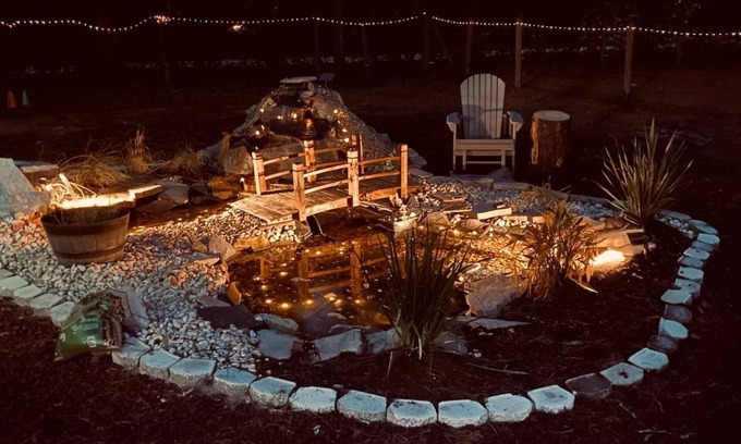 Eustis House | Uhost AI 4BR Retreat Hot Tub Firepit