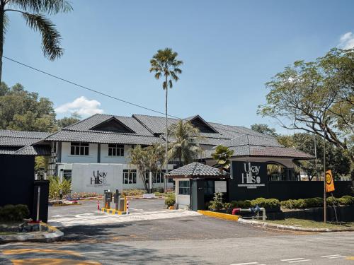 Ampang Jaya Hotel | Ukay Hills Private Event Estate & Lifestyle Suites