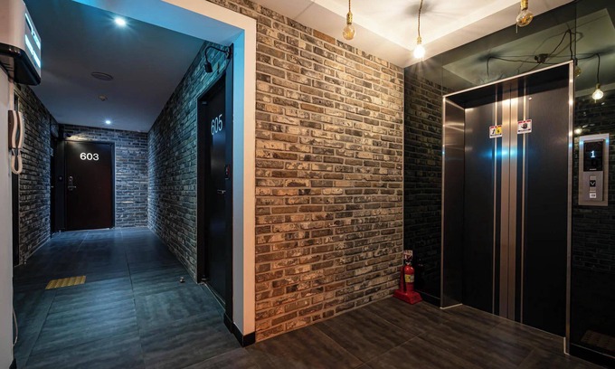 Nam-Gu Hotel | Ulsan Mugeo-dong XYM