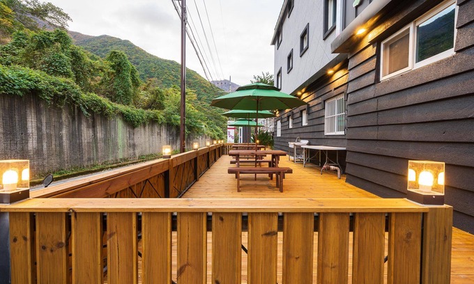 Ulsan Hotel | Ulsan Yeungnamalpeuseu MW