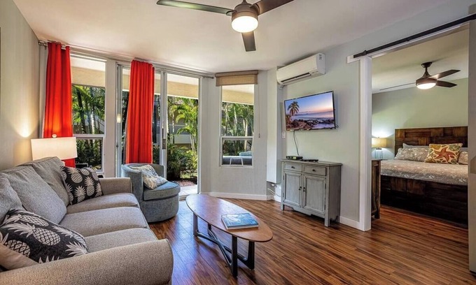 Kihei Apartment | Ultimate Beach Retreat! 2BD Suite w/Pool, Hot Tub