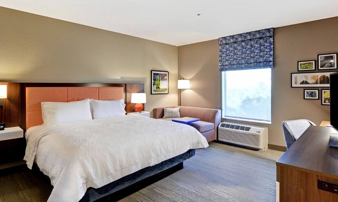 Tucson House | Ultimate Cozy Retreat Awaits! W/ Breakfast!