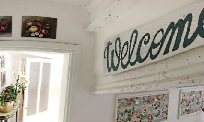 Quistello House | Umberty house manor house in the historic center