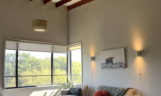 Hanover Place Apartment | Unique Downtown Condo 2 bed 2 bath