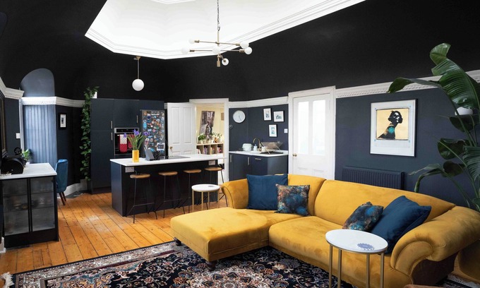 North West Apartment | Unique flat in leafy location by Glagsow's Botanic Gardens. Walk to West End!