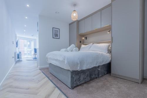 Sheffield Apartment | Unit 4 Modern & Comfy 1-BR Flat, Near bramall Lane, Free WIFI