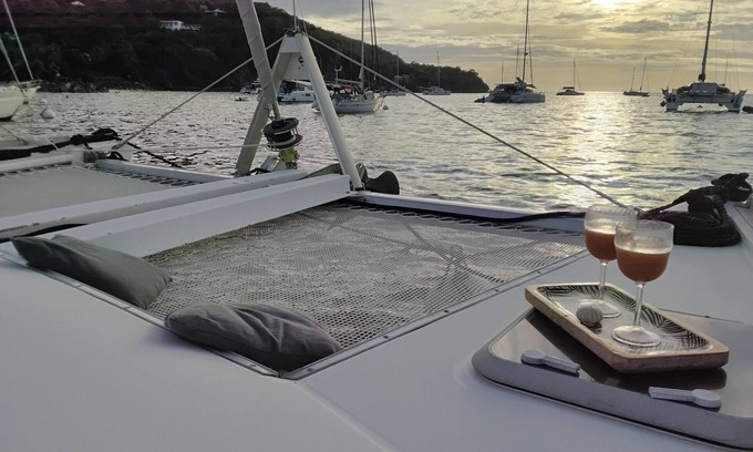 Malendure Boat Rental | Unusual accommodation in Deshaies