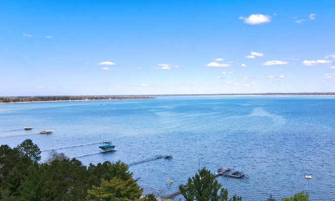 Nisswa Cabin | Up North Resort Located on Beautiful Pelican Lake in Nisswa, MN!