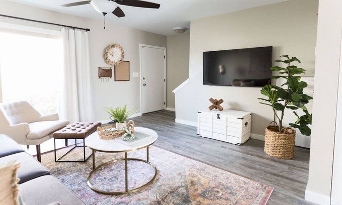 South Scottsdale Condo | Updated Condo in A+ Old Town Scottsdale Location!