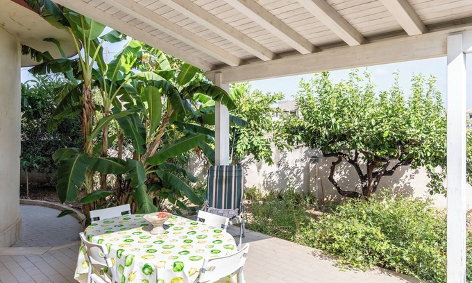 Scoglitti House | Upper Scoglitti