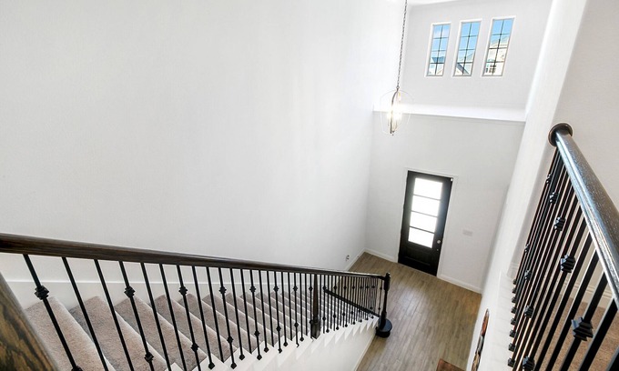 Katy House | Upscale 5BR Katy Home, Sleeps 10 w/Space & Style!